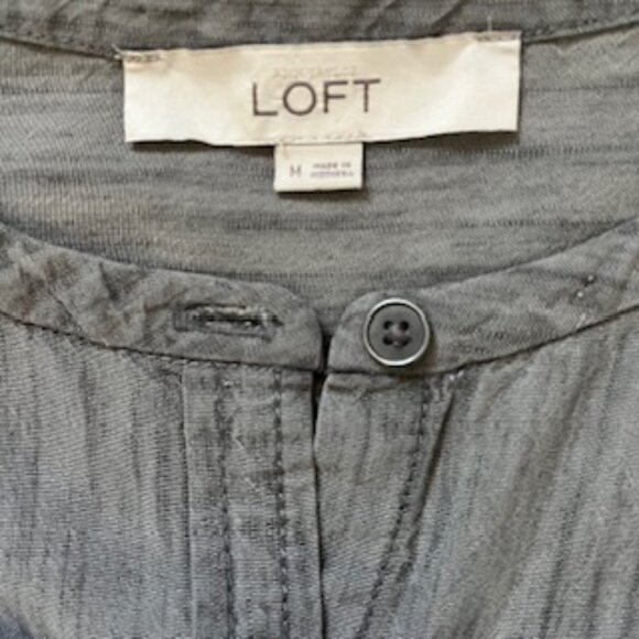 🧡3/15 NWOT LOFT Gray Linen Blend Long Sleeve Shirt Women's M - Picture 10 of 11